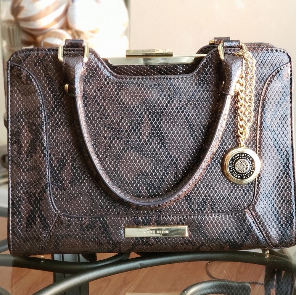 Anne Klein purse